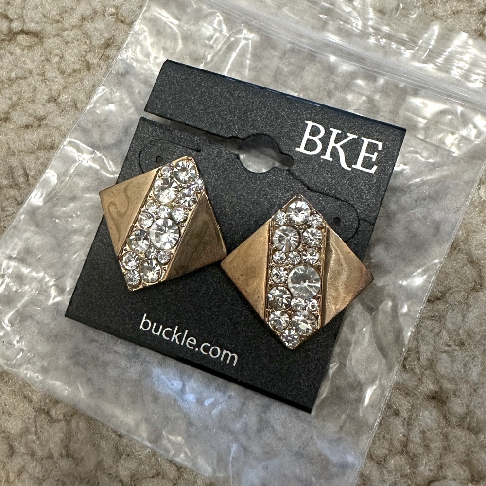 NWT BKE Earrings